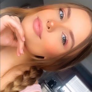 Meet your Posher, Haley
